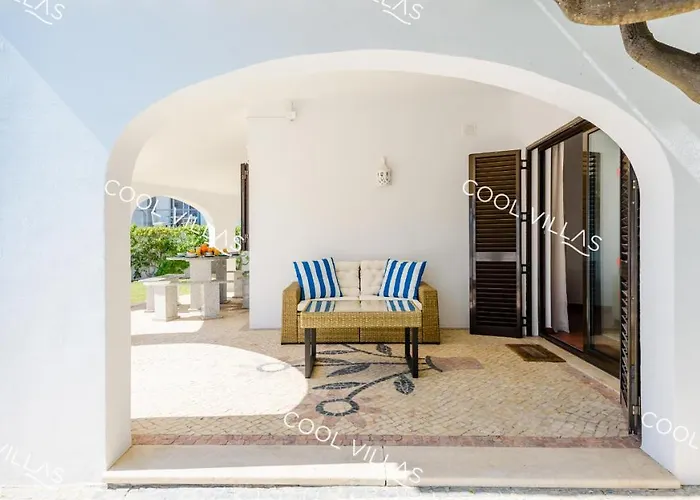Vakantiehuis Margarida - Heatable Pool & Center Albufeira